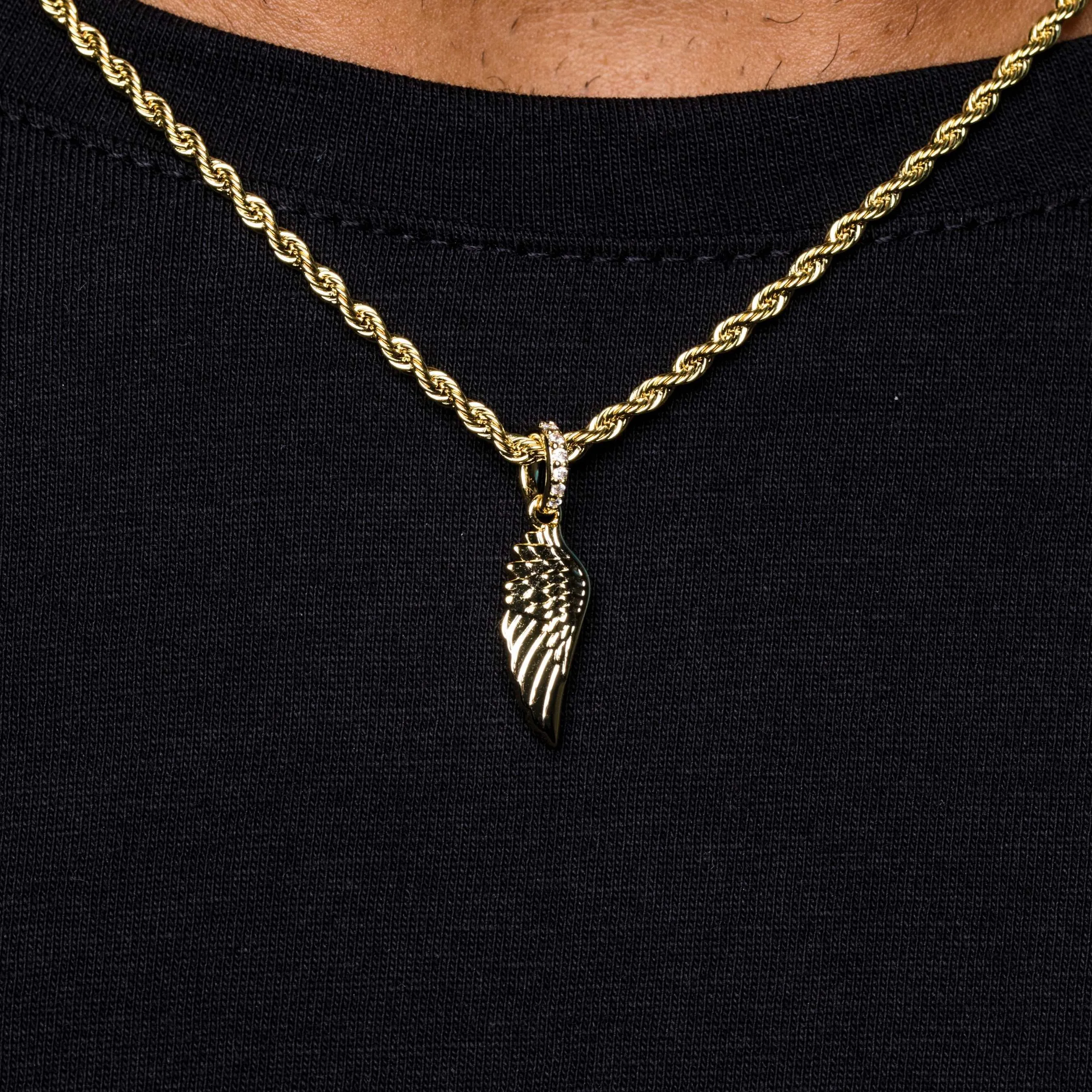 18k Vermeil Micro Wing Pendant