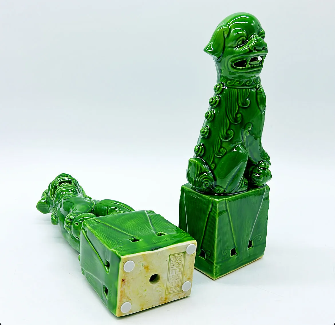 Deep Grass Green Foo Dogs - Pair