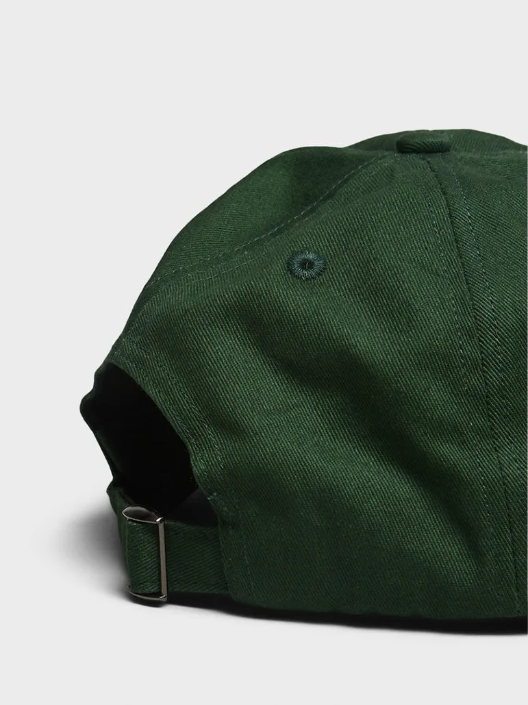 Dustup Cap in Dark Green