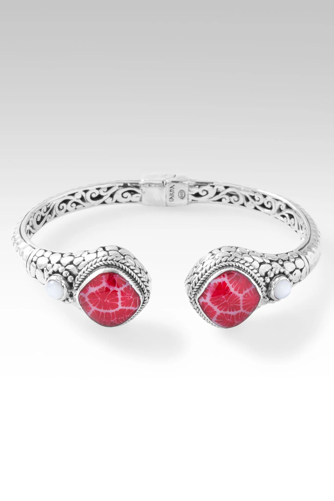 Joyful Tip-to-Tip Bracelet™ in Red Indonesian Coral