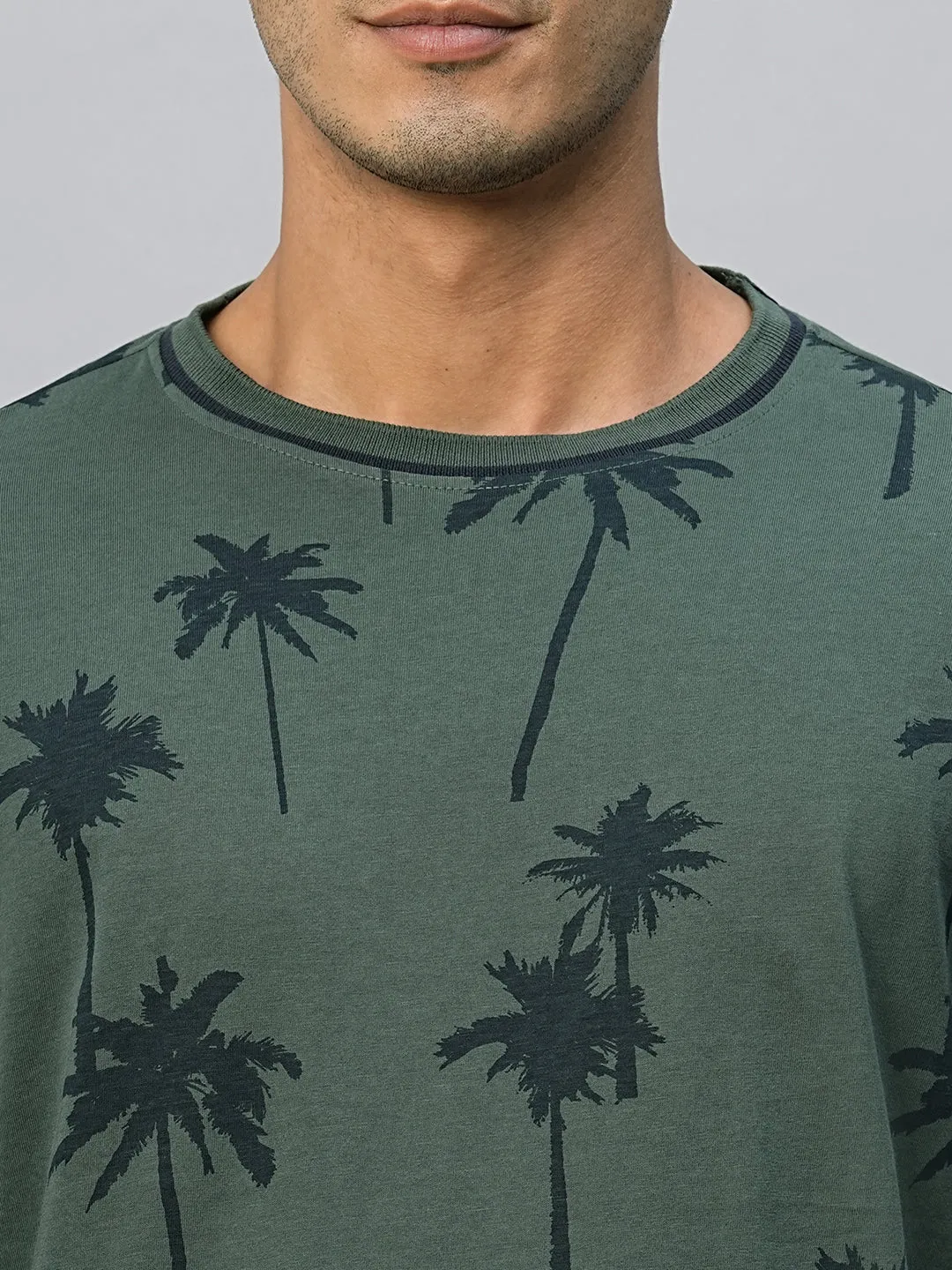 Men's Green Cotton Regular Fit Tshirt