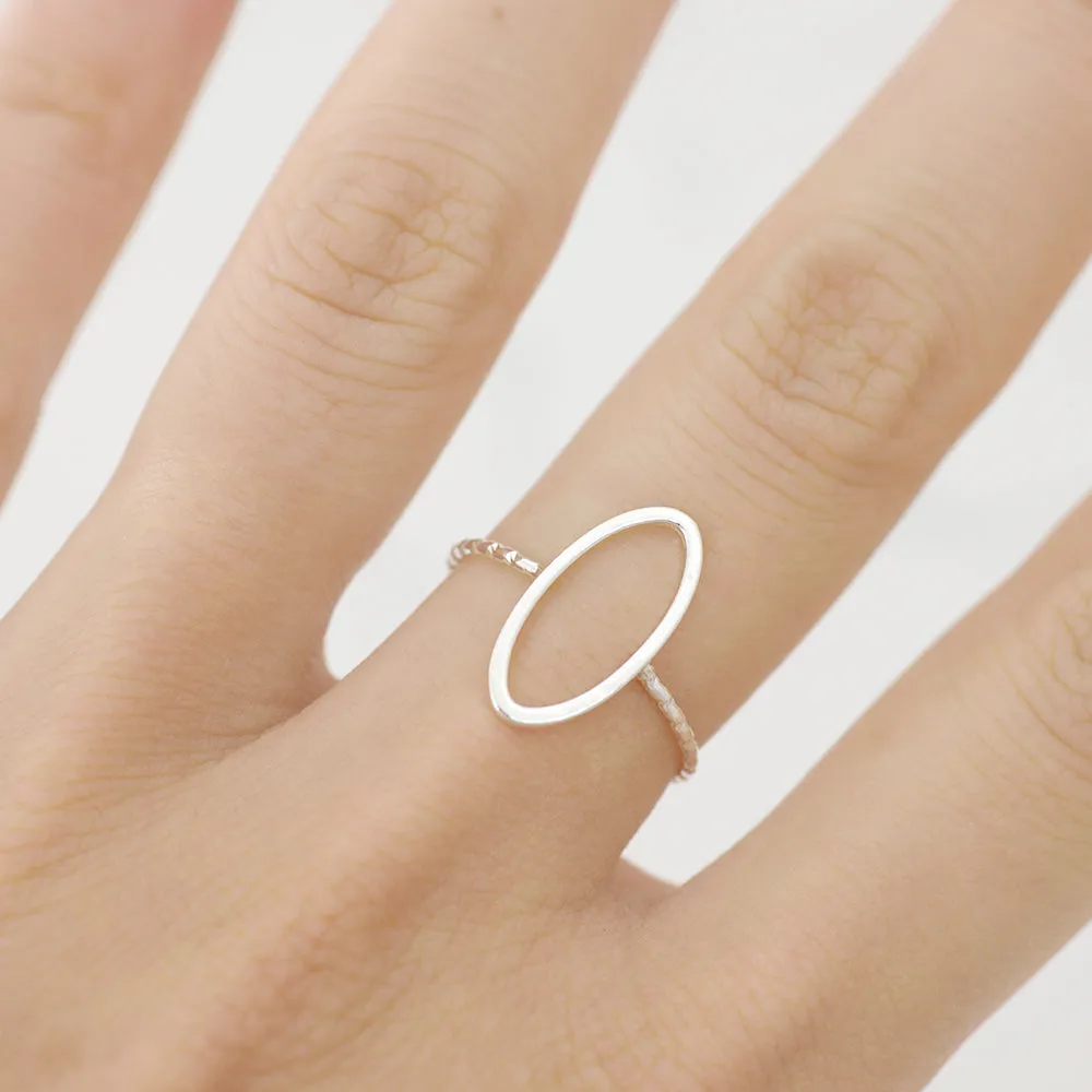 Oval Ring - Silver