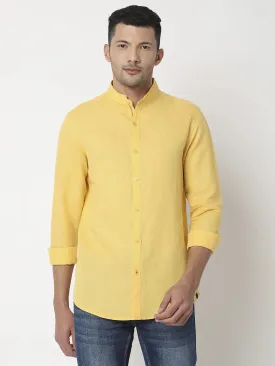 Spykar Men Lemon Yellow Cotton Slim Fit Plain Shirt