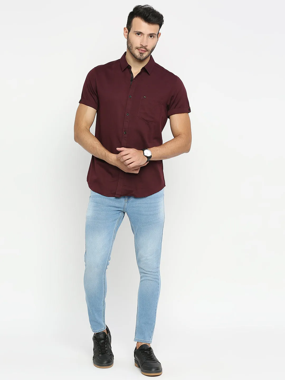 Spykar Men Wine Red Cotton Half Sleeve Plain Shirt