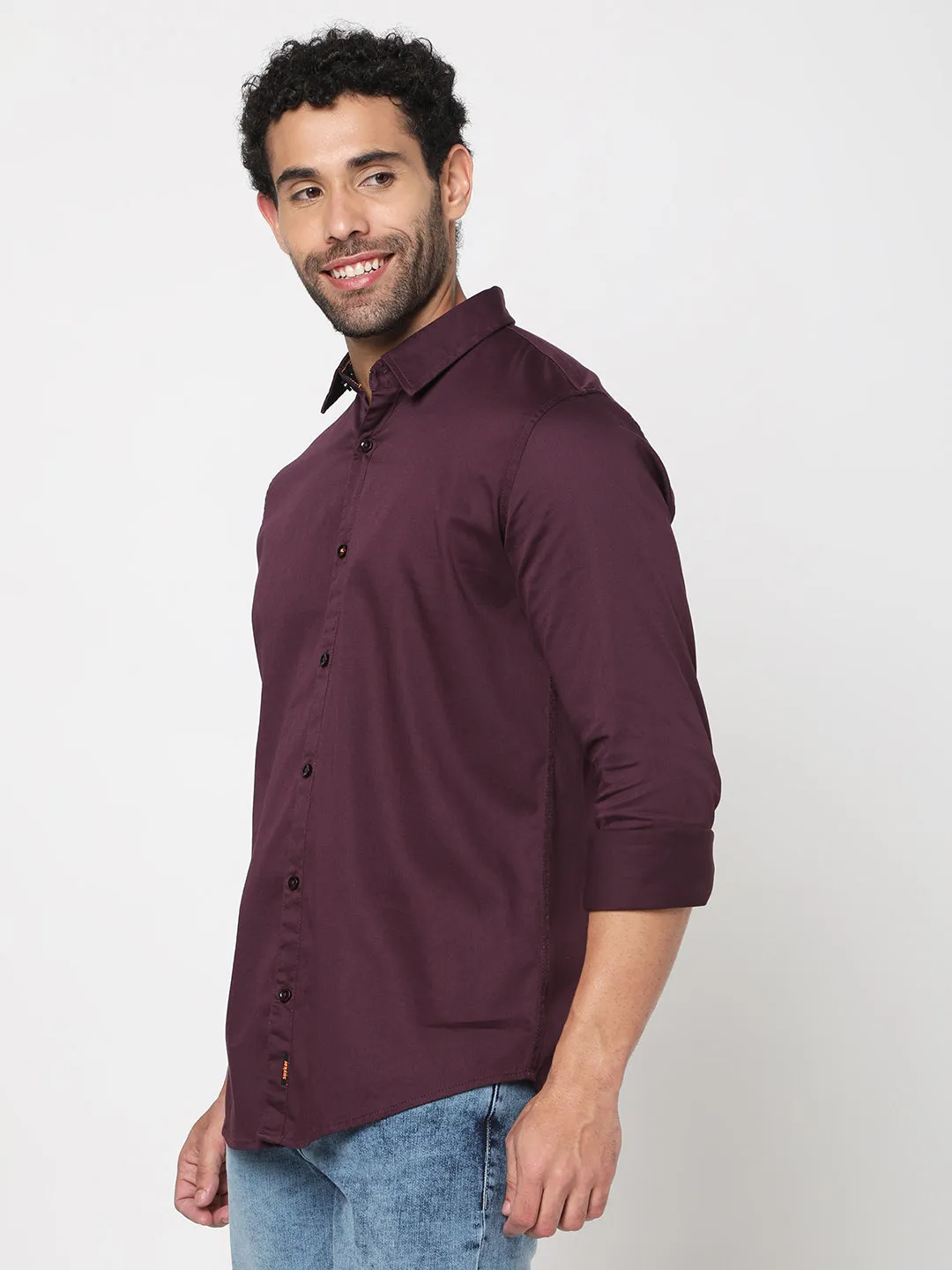 Spykar Men Wine Red Cotton Slim Fit Full Sleeve Plain Shirt