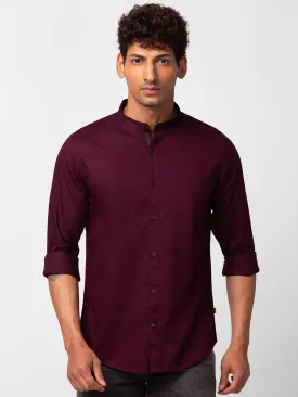 Spykar Men Wine Red Cotton Slim Fit Plain Shirt