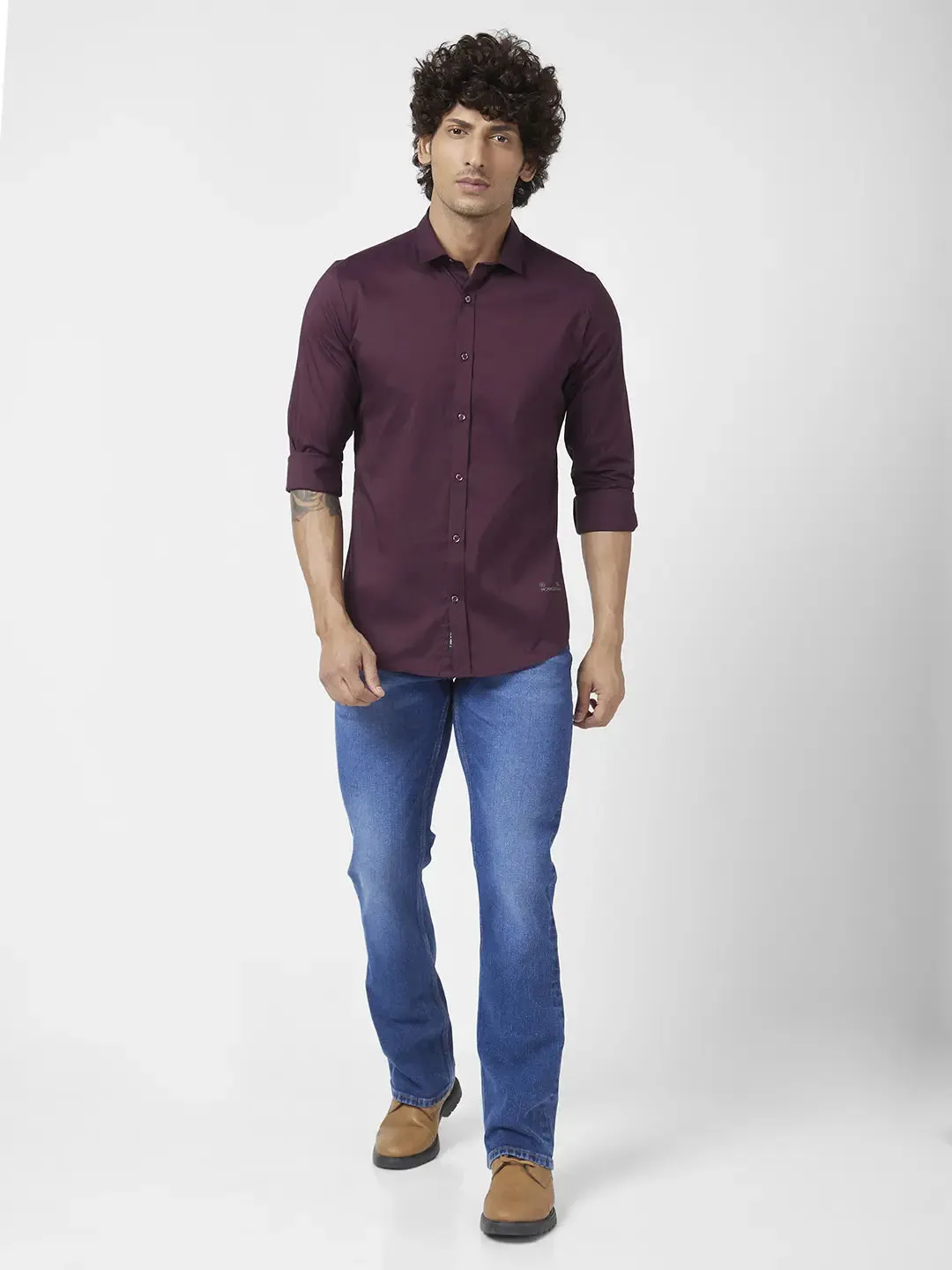 Spykar Men Wine Red Dyed Regular Slim Fit Full Sleeve Plain Shirt