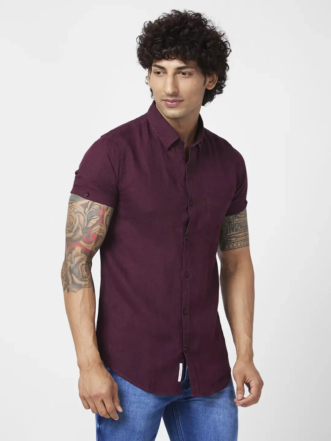 Spykar Men Wine Red Linen Regular Slim Fit Half Sleeve Casual Plain Shirt