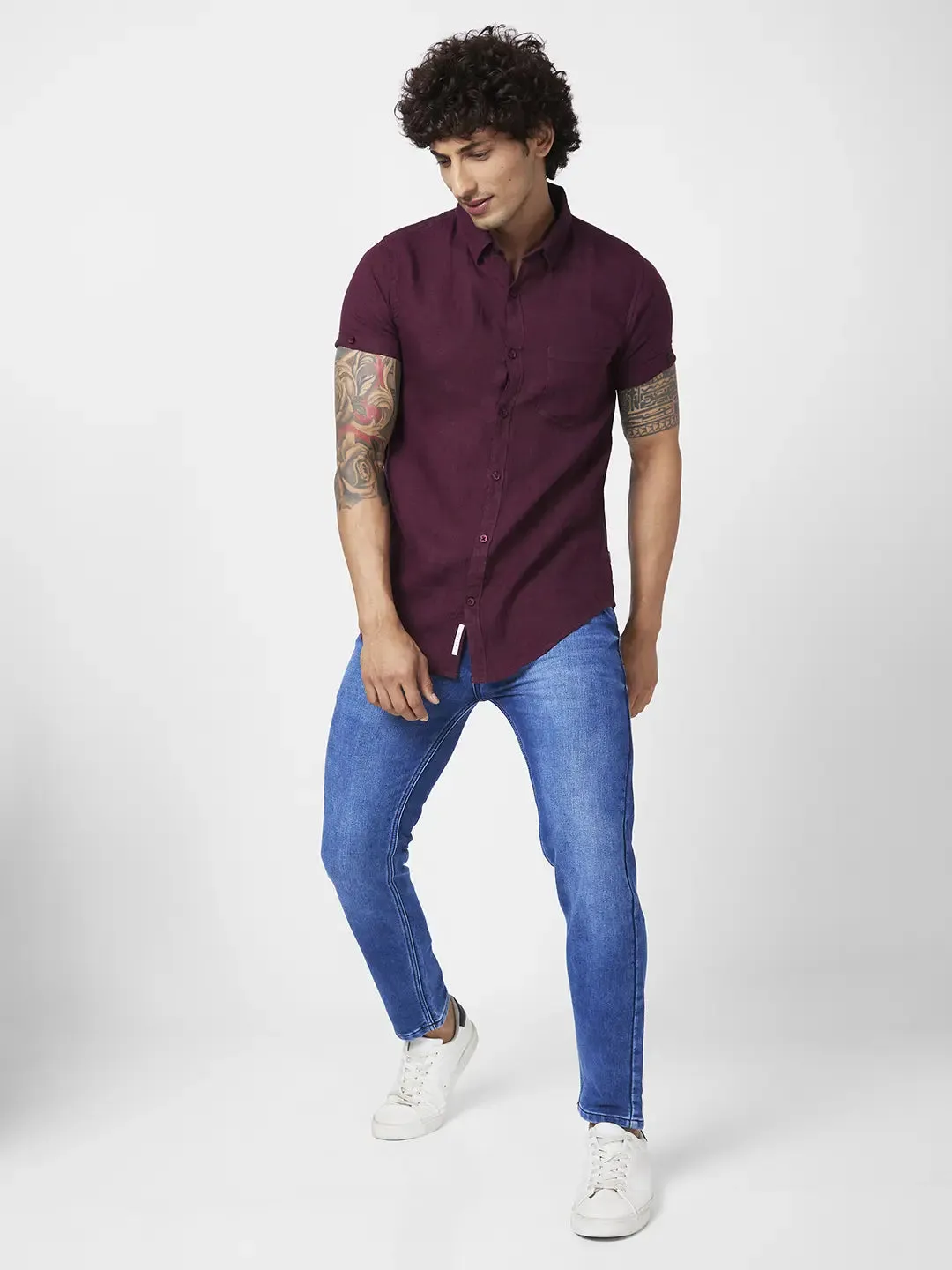 Spykar Men Wine Red Linen Regular Slim Fit Half Sleeve Casual Plain Shirt