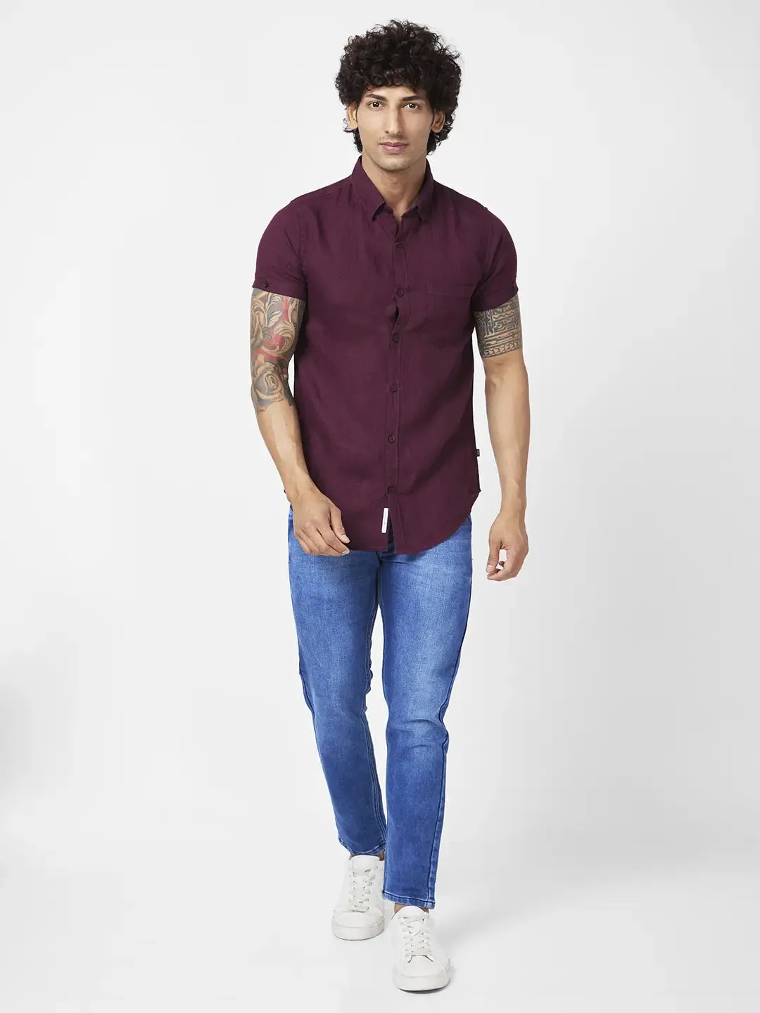 Spykar Men Wine Red Linen Regular Slim Fit Half Sleeve Casual Plain Shirt