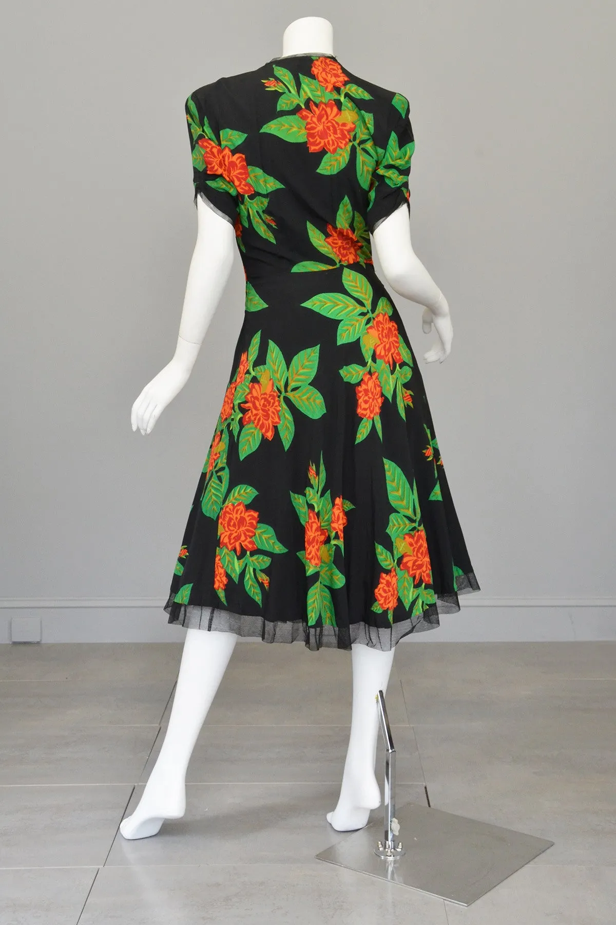 Vintage 1940s Novelty Print Party Dress Tropical Print